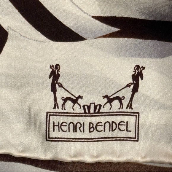 Henri Bendel Vintage 100% Silk Scarf 70x19 Hand Rolled Edges Rare Collectible - Picture 5 of 8